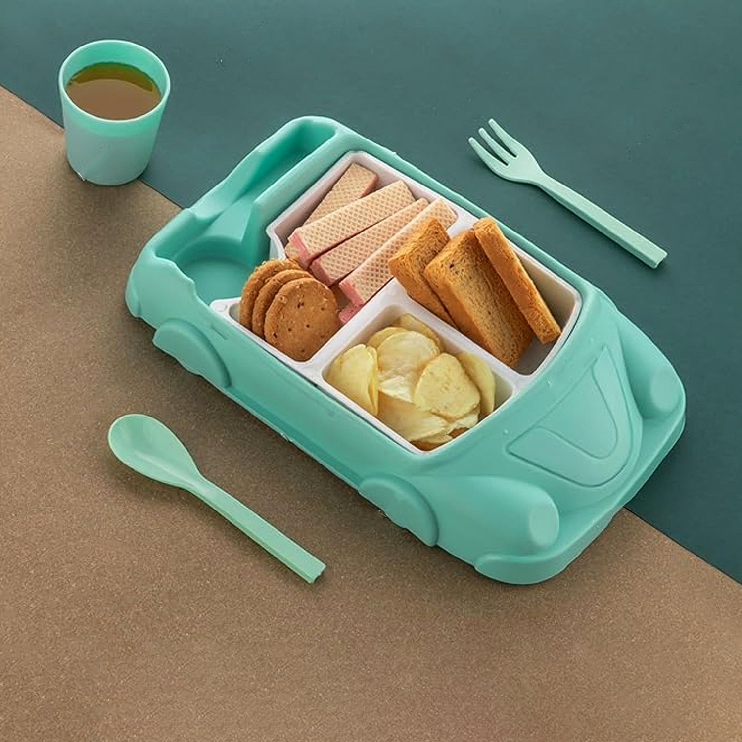 Kid's Car Shaped Plates Cup / Lunch Box Dinnerware Set (4 Pcs Set / 1000 ML Lunch Box) Kid's Car Shaped Plates Cup / Lunch Box Dinnerware Set (4 Pcs Set / 1000 ML Lunch Box)